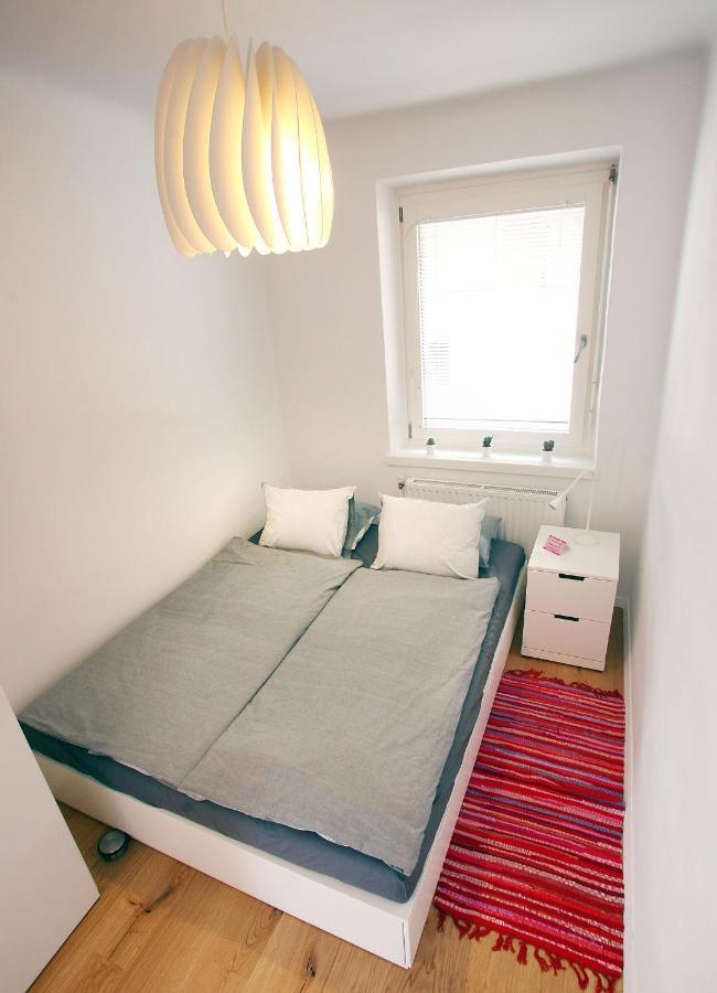 Quiet & Stylish In For 4 Guests Viena