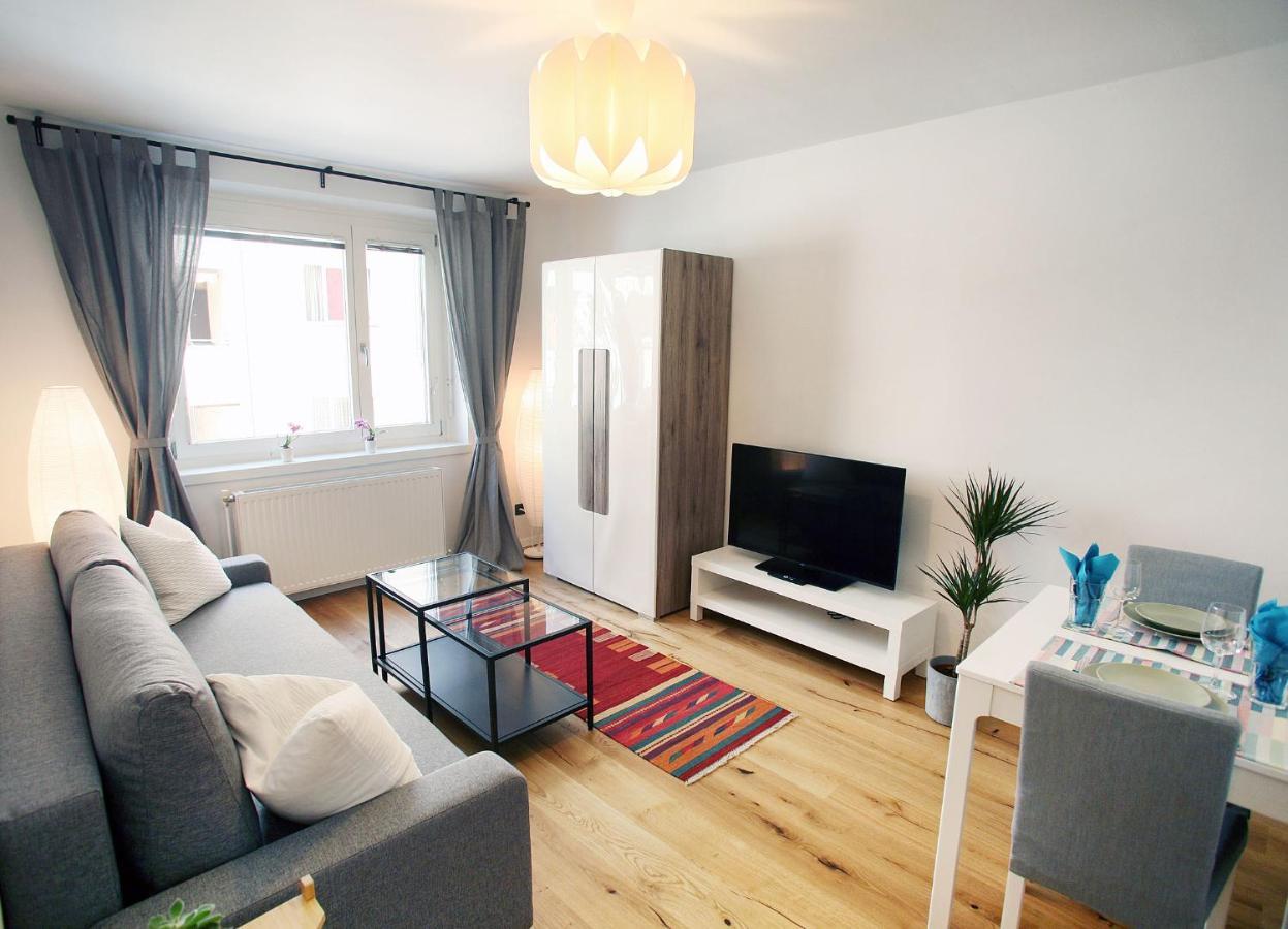 Quiet & Stylish In For 4 Guests Viena